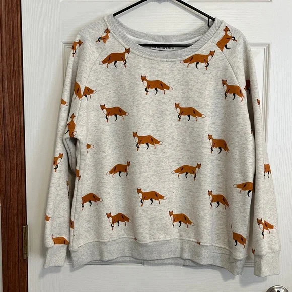 sm wardrobe Fox Print on Oatmeal Colored Cotton Blend Sweatshirt Women’s Large - Picture 2 of 14
